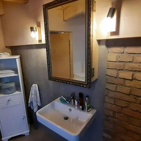 Ferien - Moebliert Ehemalige Scheune Apartment *