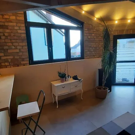 Ferien - Moebliert Ehemalige Scheune Apartment *
